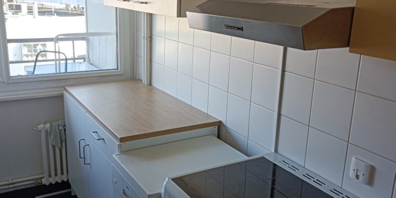 montage de cuisine ikea et hotte