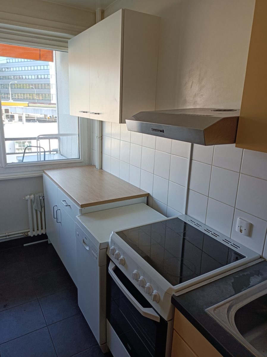 montage de cuisine ikea et hotte