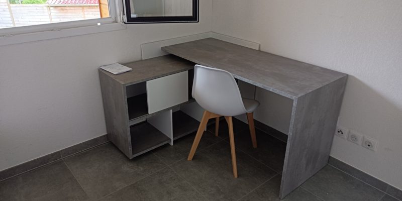 Montage d'un bureau