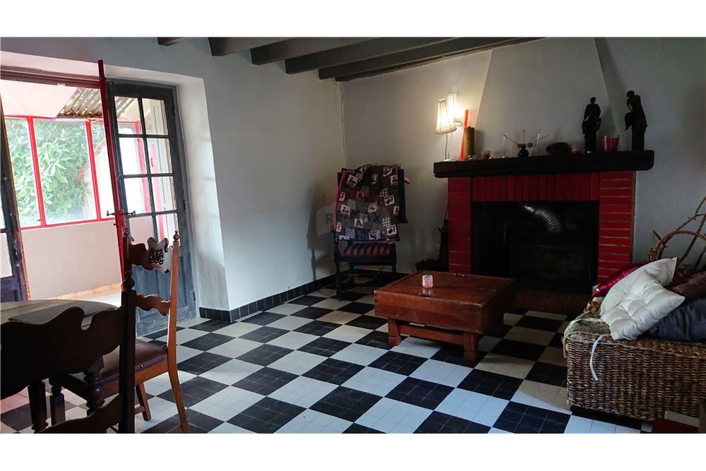 Salon Etat de départ, rénovation de maison Luzy