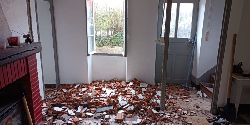 Démolition cloison, rénovation de maison Luzy