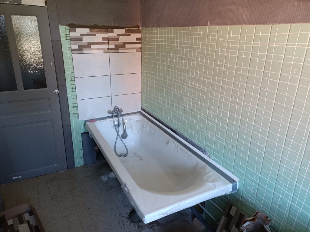 Faience, rénovation de maison Luzy