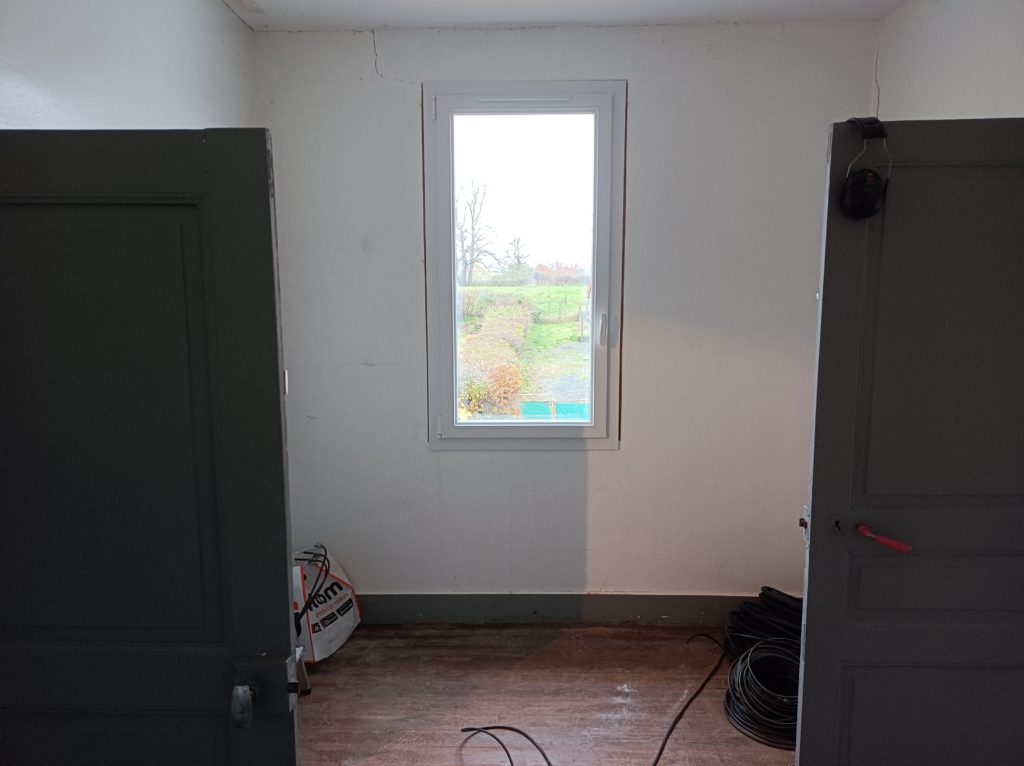 Fenetres pvc, rénovation de maison Luzy