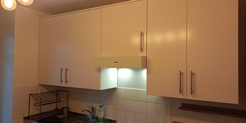 Montage d'une cuisine IKEA poignées