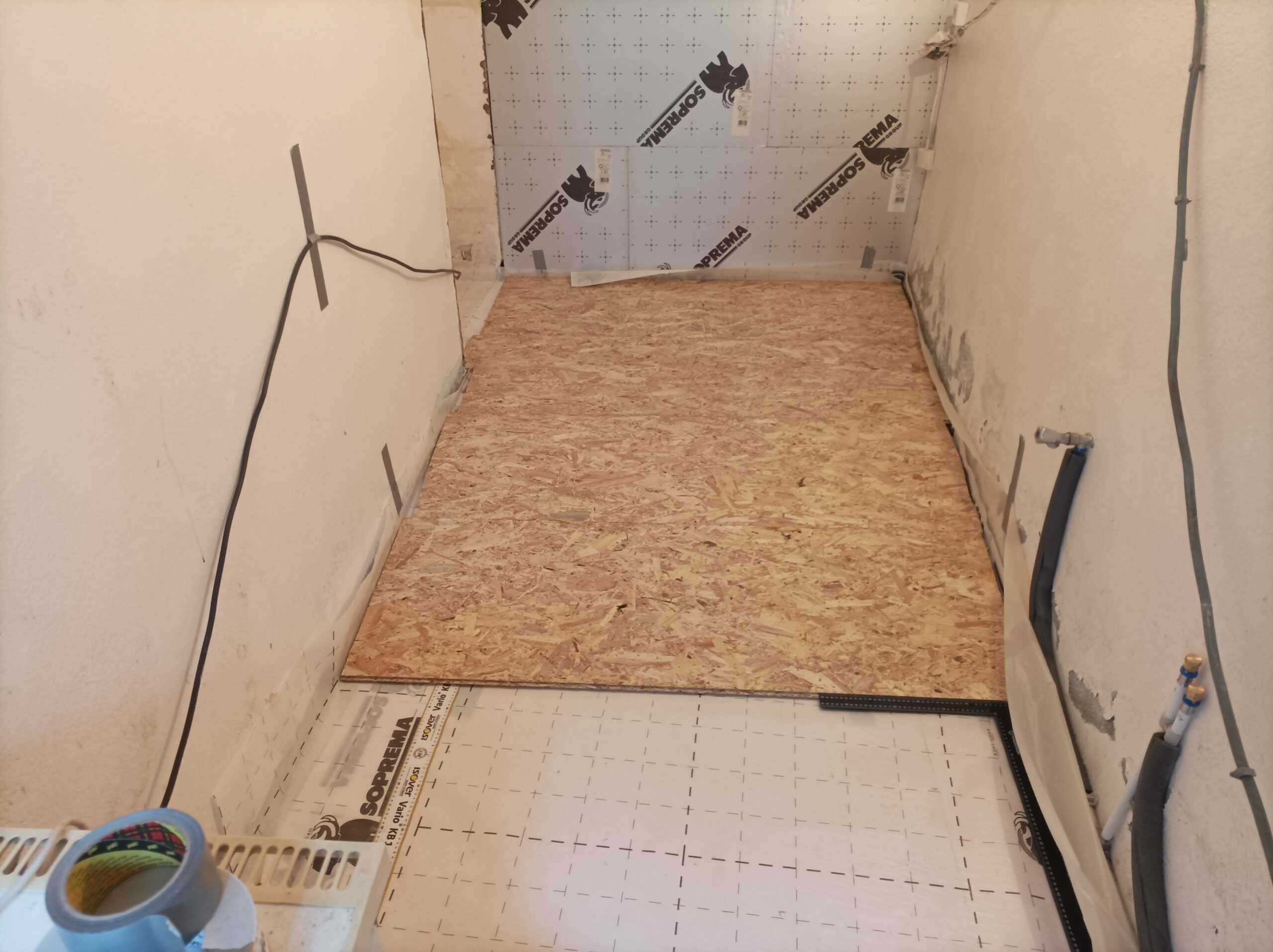 Rénovation cuisine, sol à Luzy