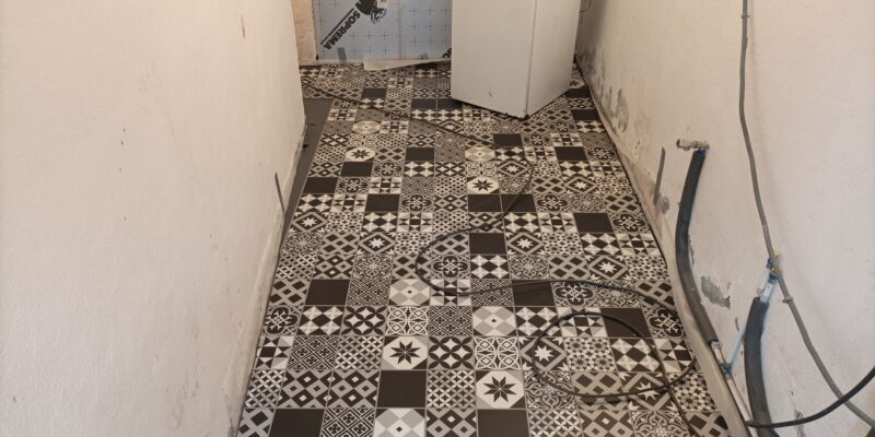 Rénovation cuisine, sol à Luzy