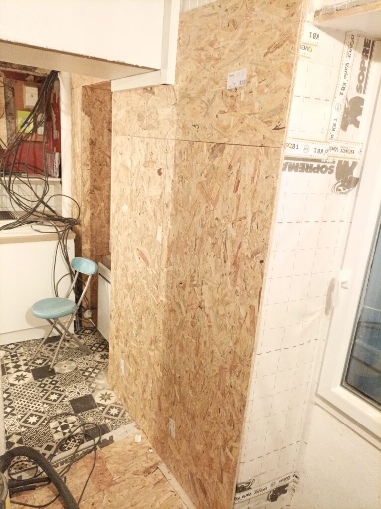 Placage des murs en bois