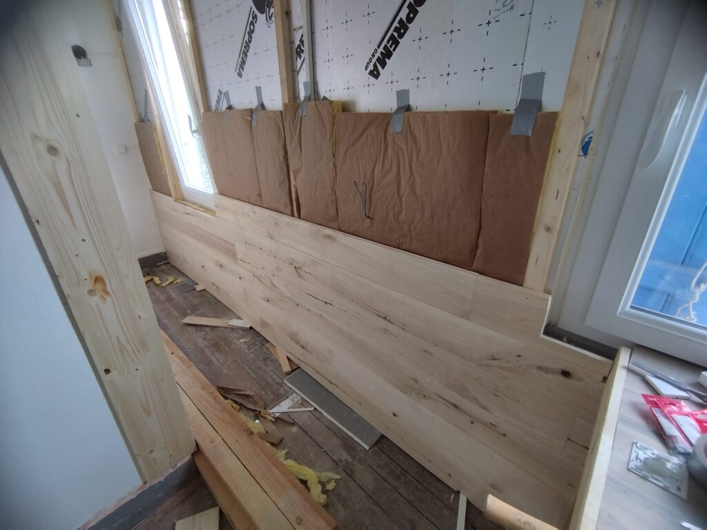 Pose de lambris bois en peuplier